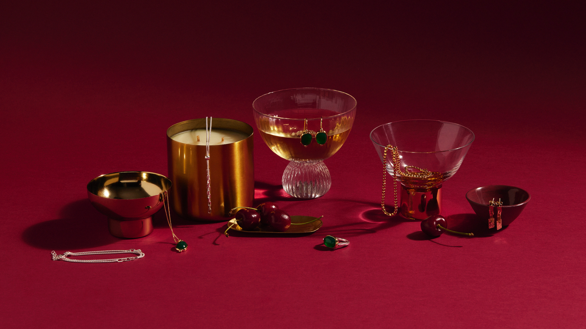 The Christmas Gift Guide | Timeless Gifts Await