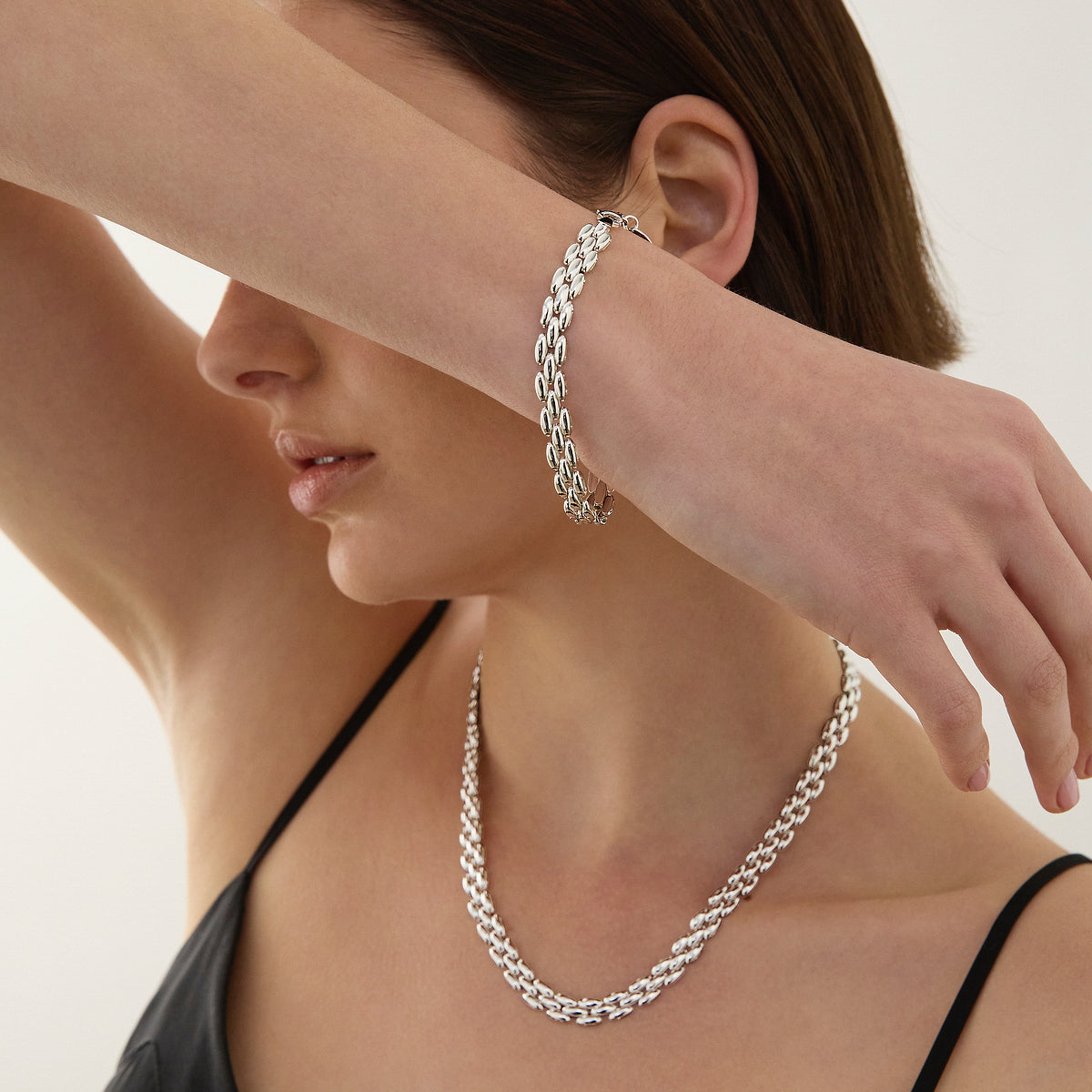 Bisous Chain Bracelet