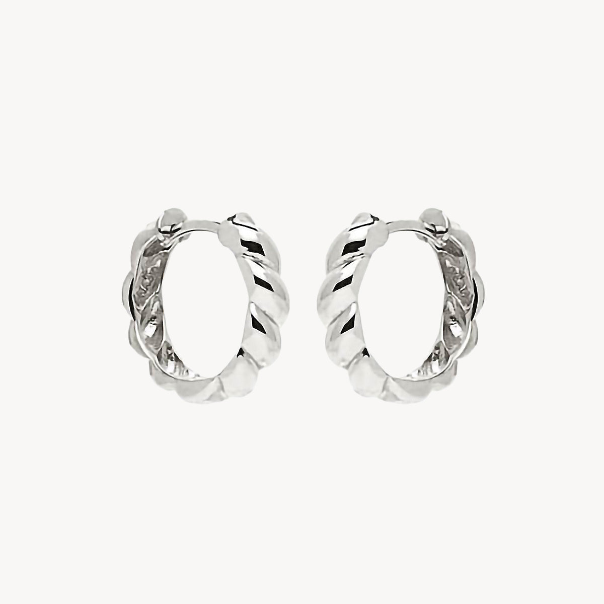 Sterling Silver Zippy Twist Huggie Earring