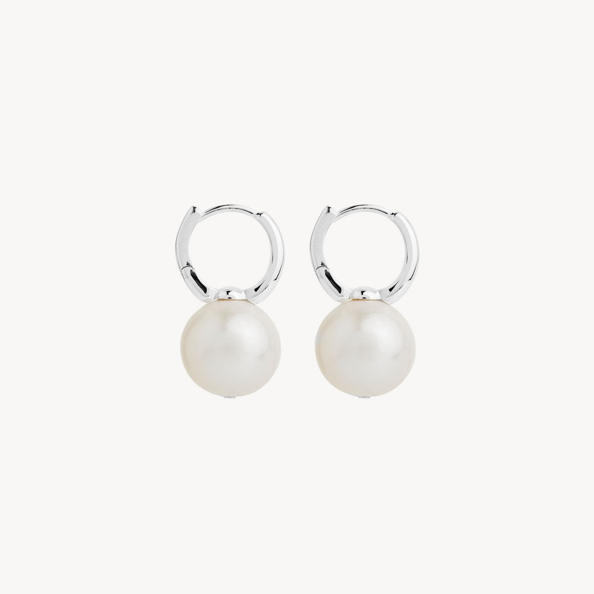 Capella Pearl Earrings