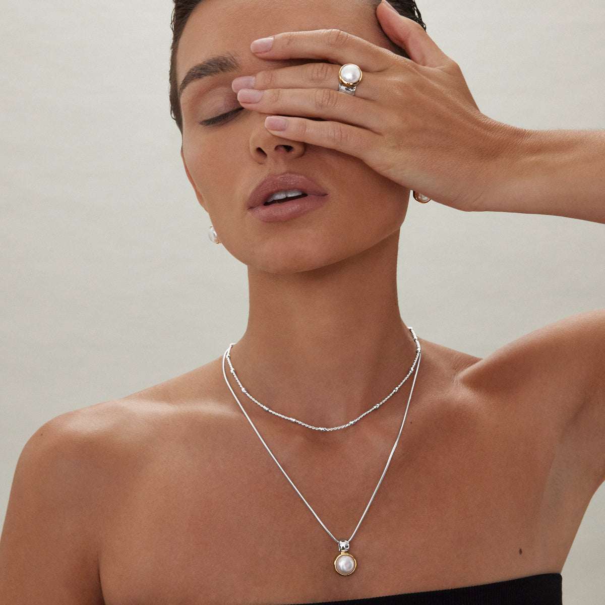 Chroma Pearl Ring