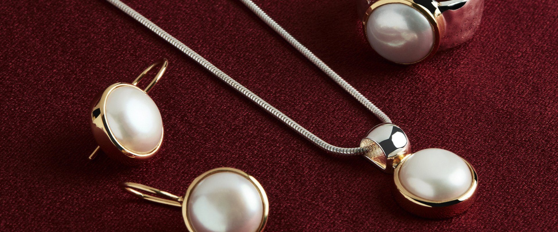 Women's Pearl Jewellery
