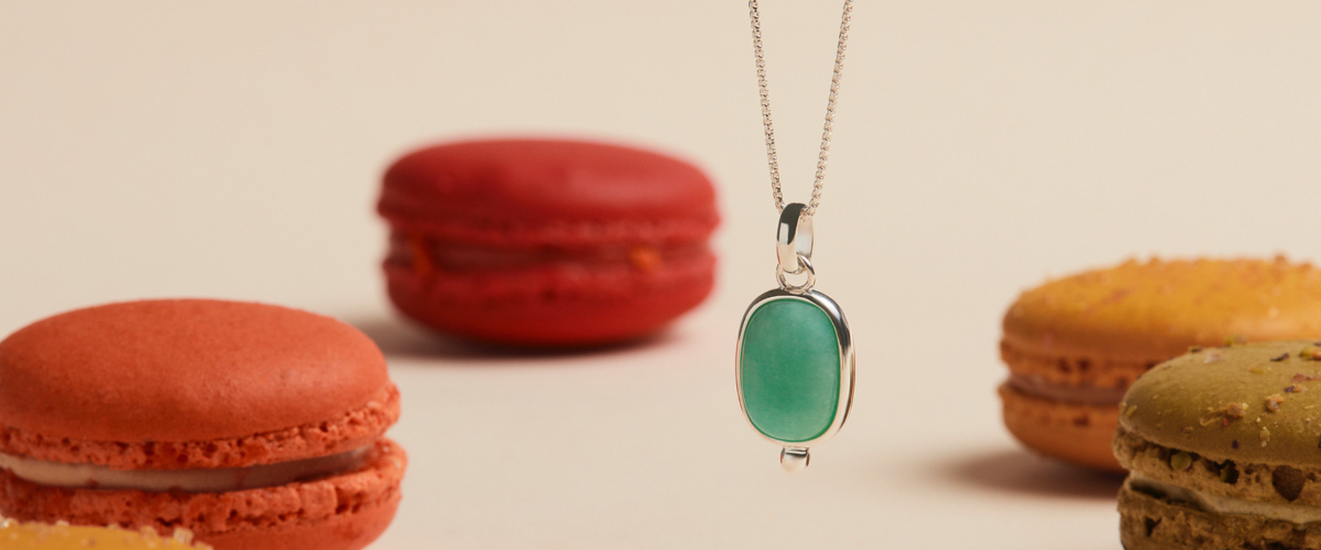 Women's Gemstone Necklaces