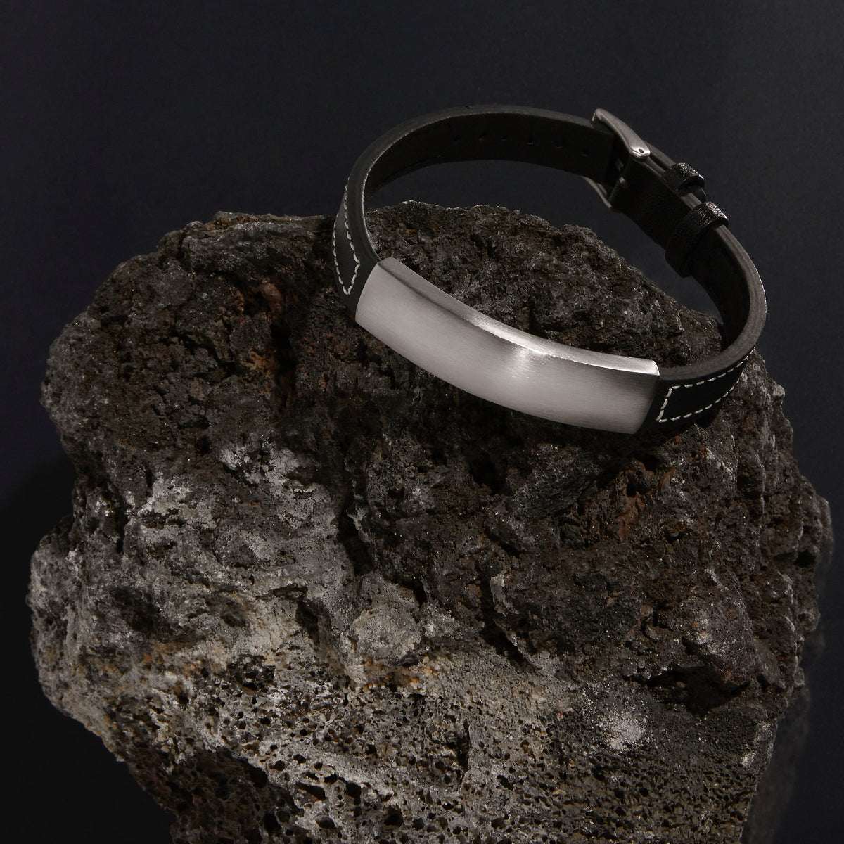 Memento Men’s Leather Buckle Identity Bracelet