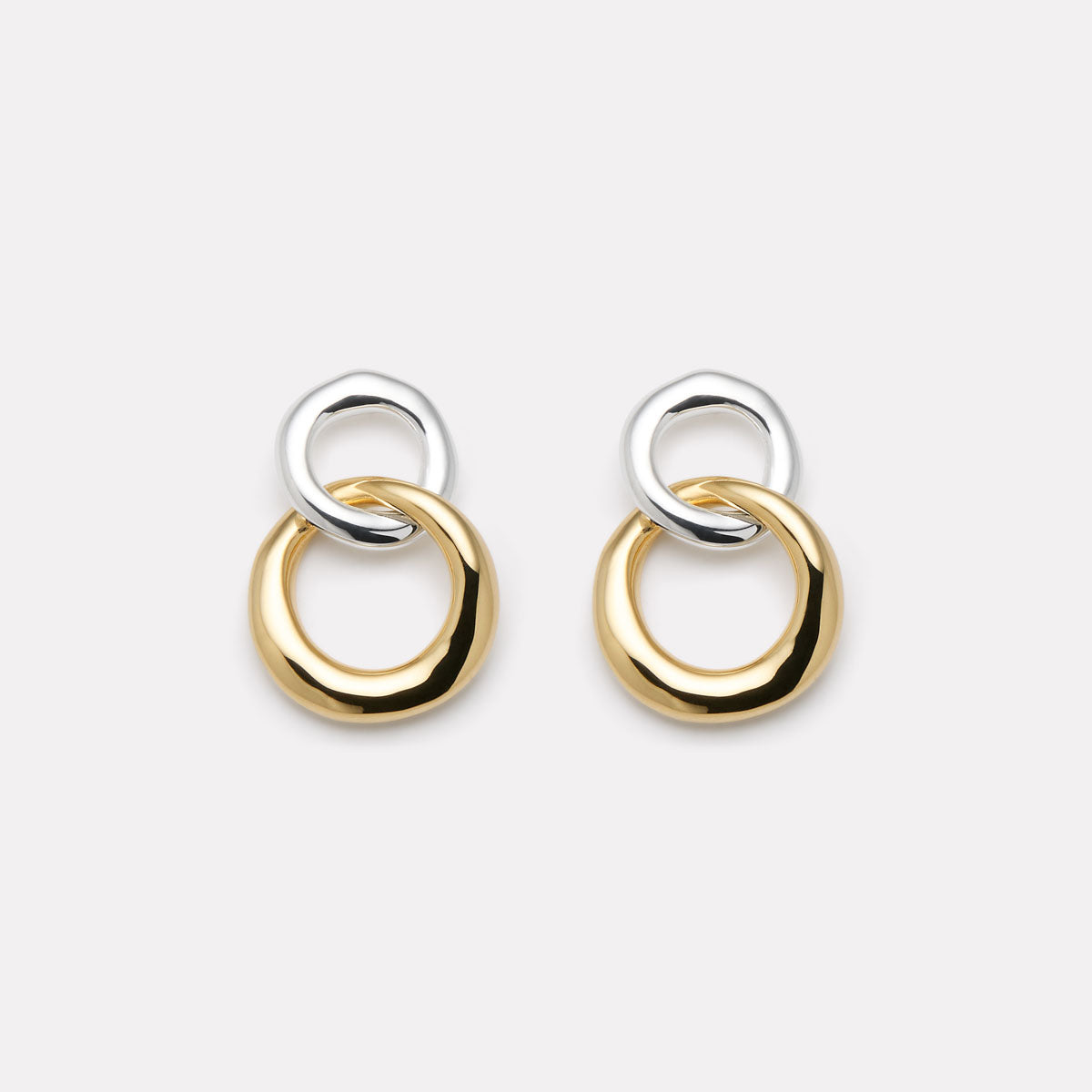 Tranquila Stud Earring