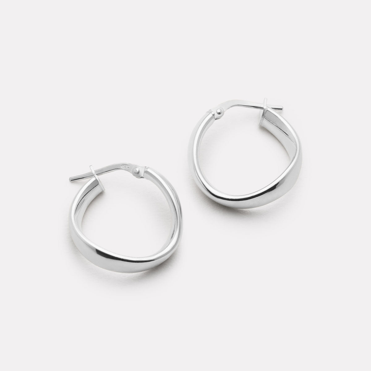 Sterling Silver Eddy Hoop