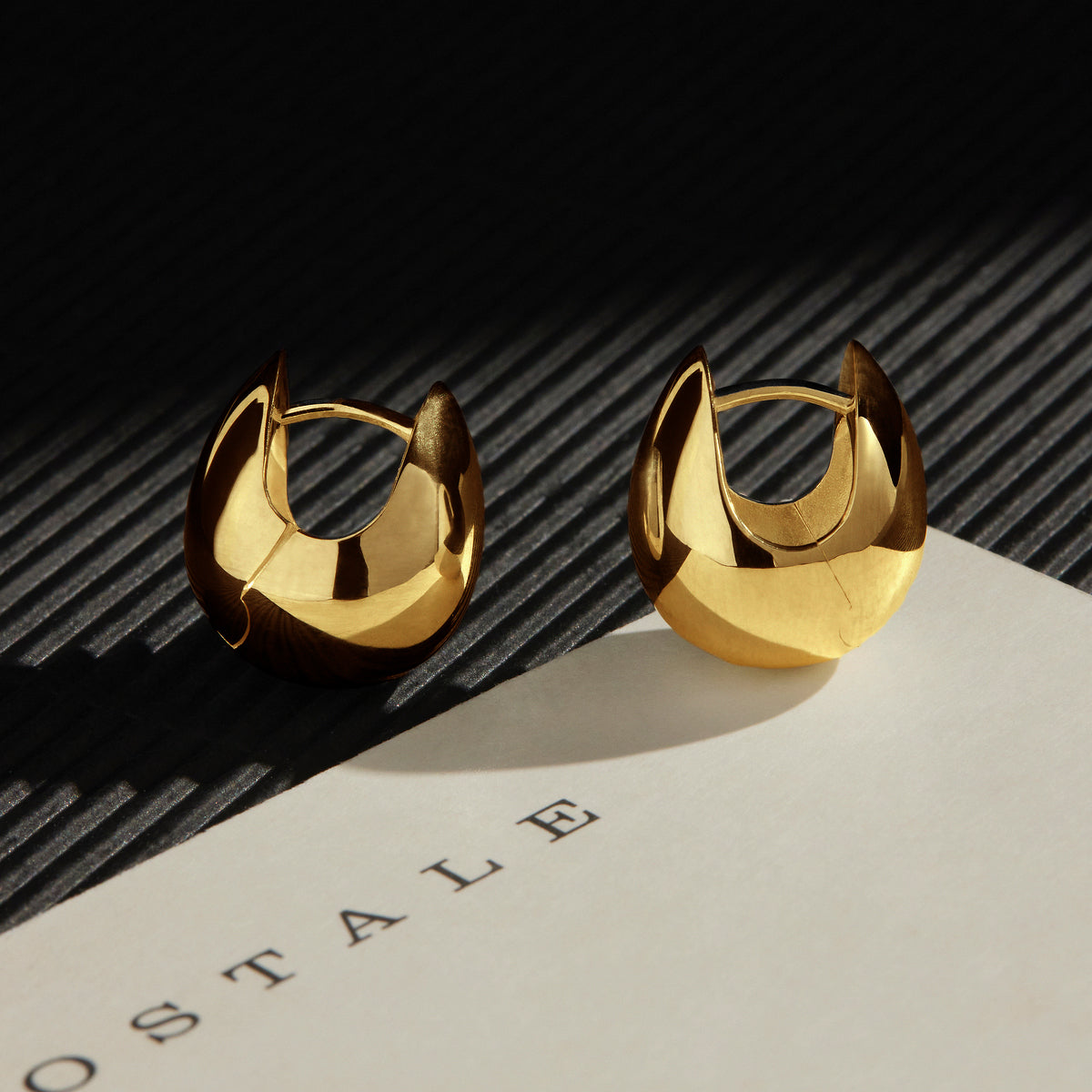 Mode Huggie Earring