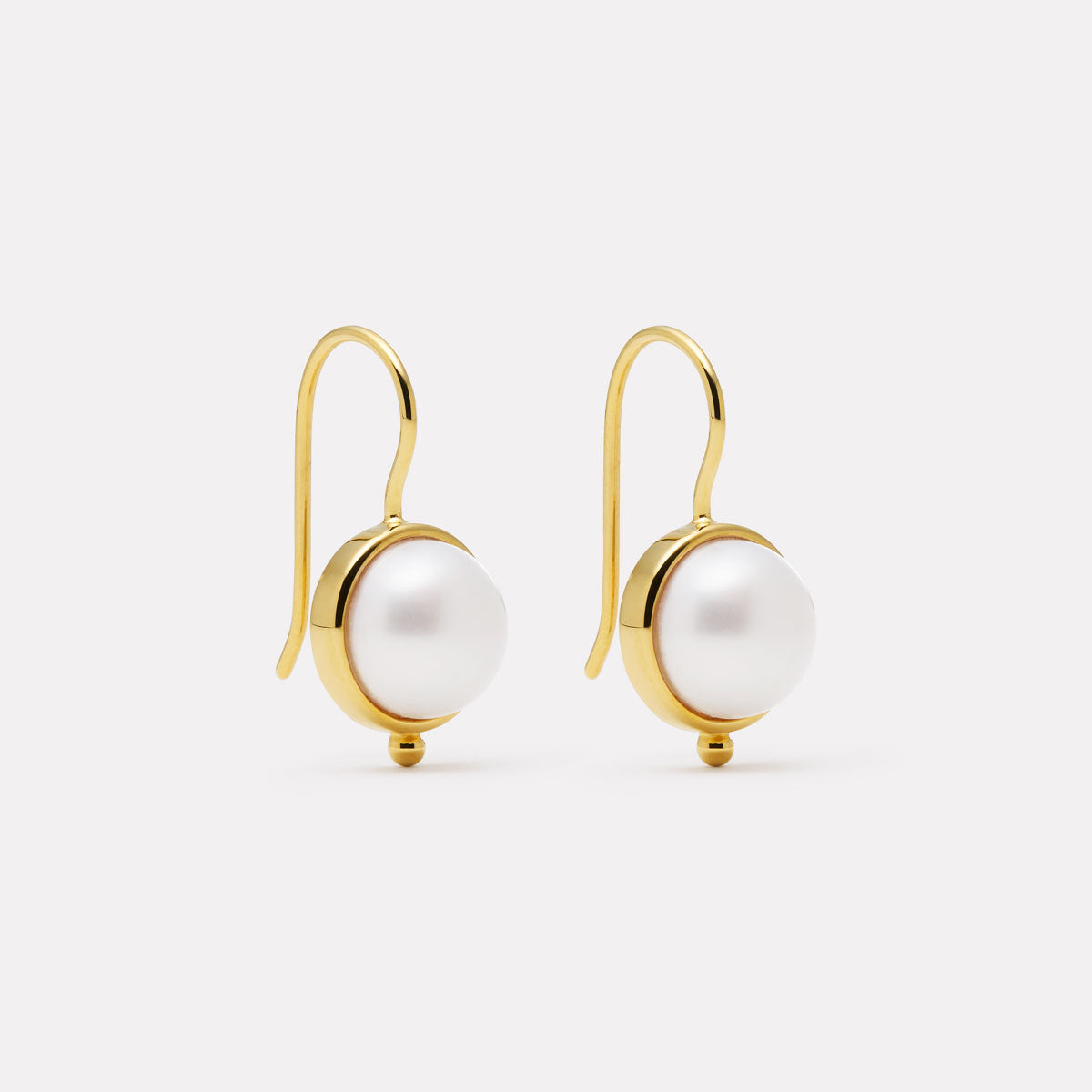 Garland Pearl Earring