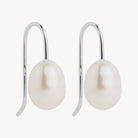 Sterling Silver Isla Pearl Earring