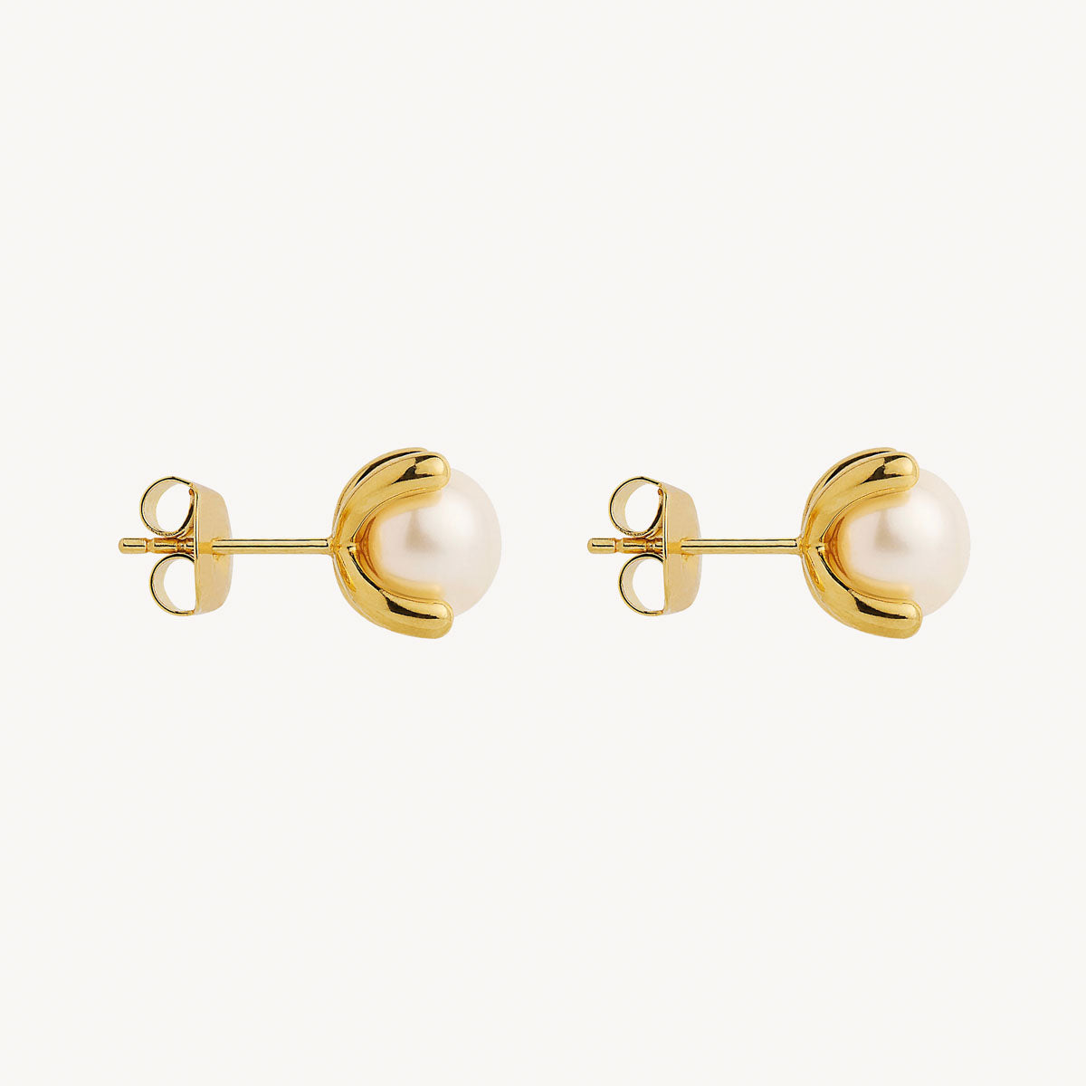 Moana Pearl Earring