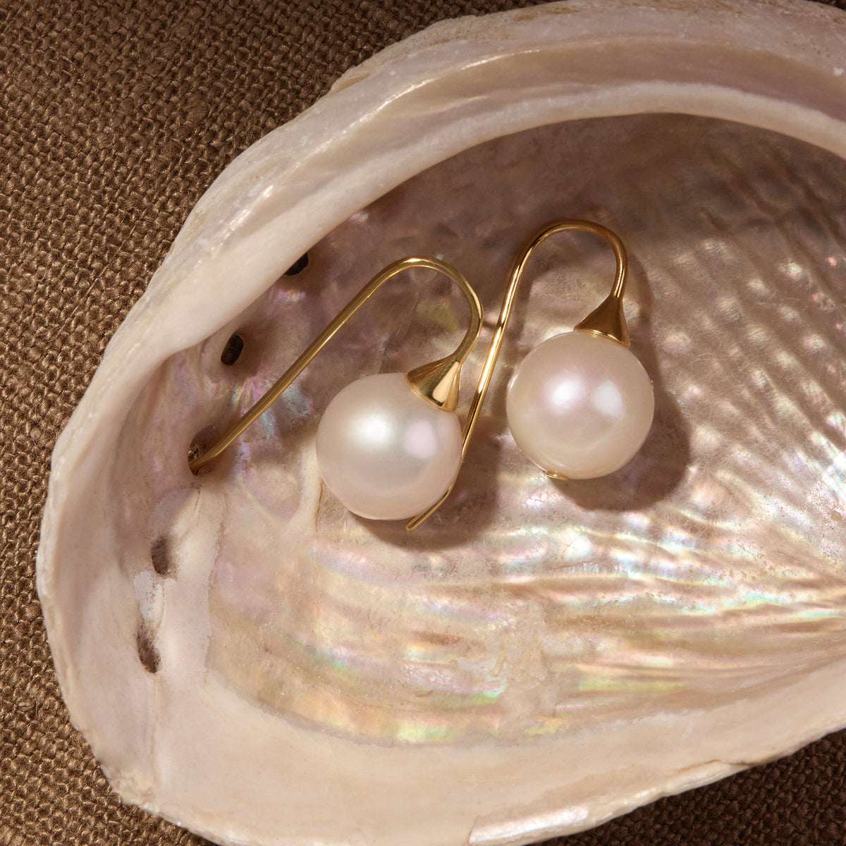 Luna Pearl Earring