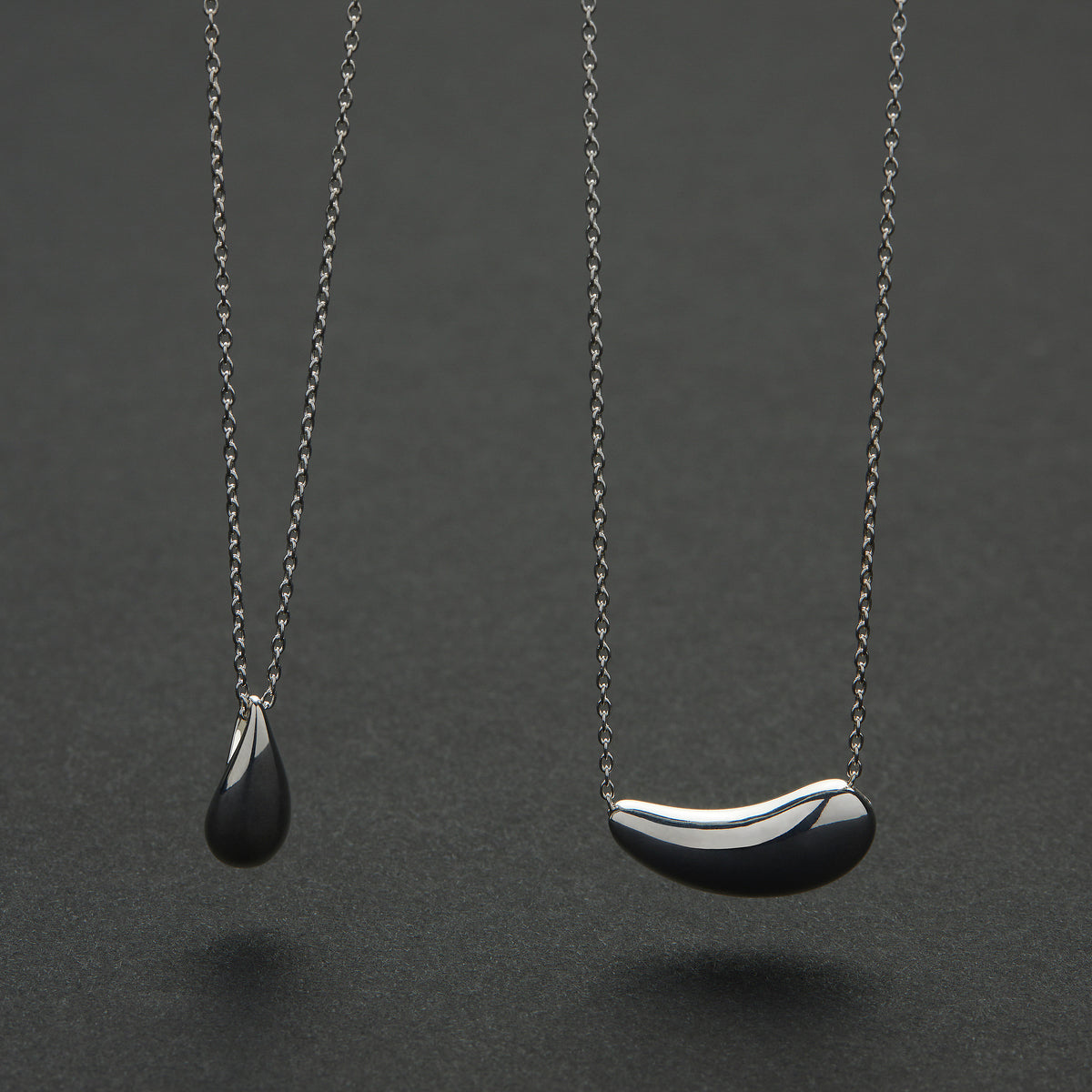Eau Necklace