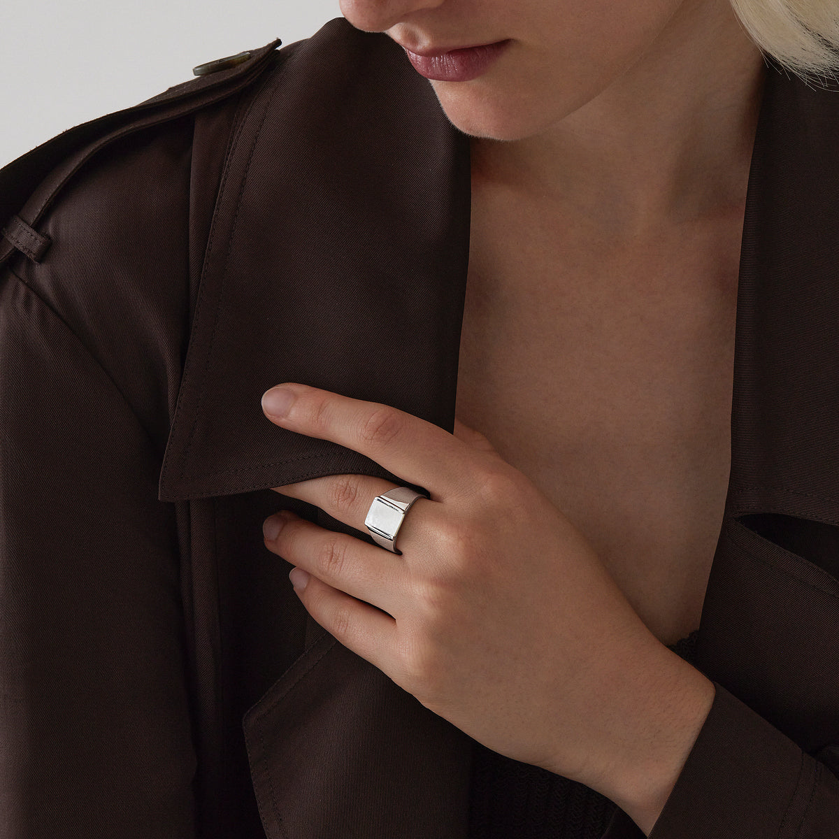 The Alchemist Mother-of-Pearl Ring