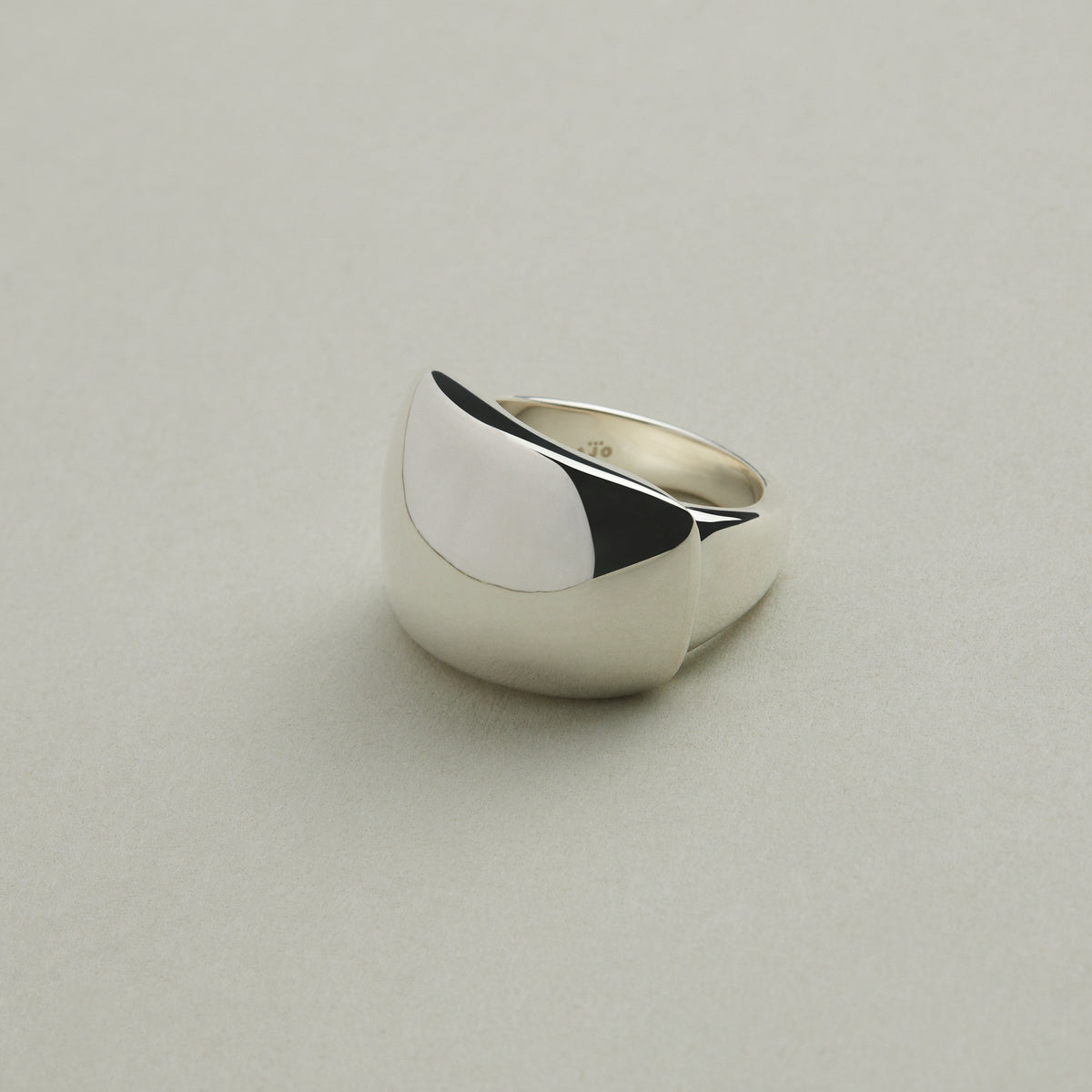 La Muse Ring