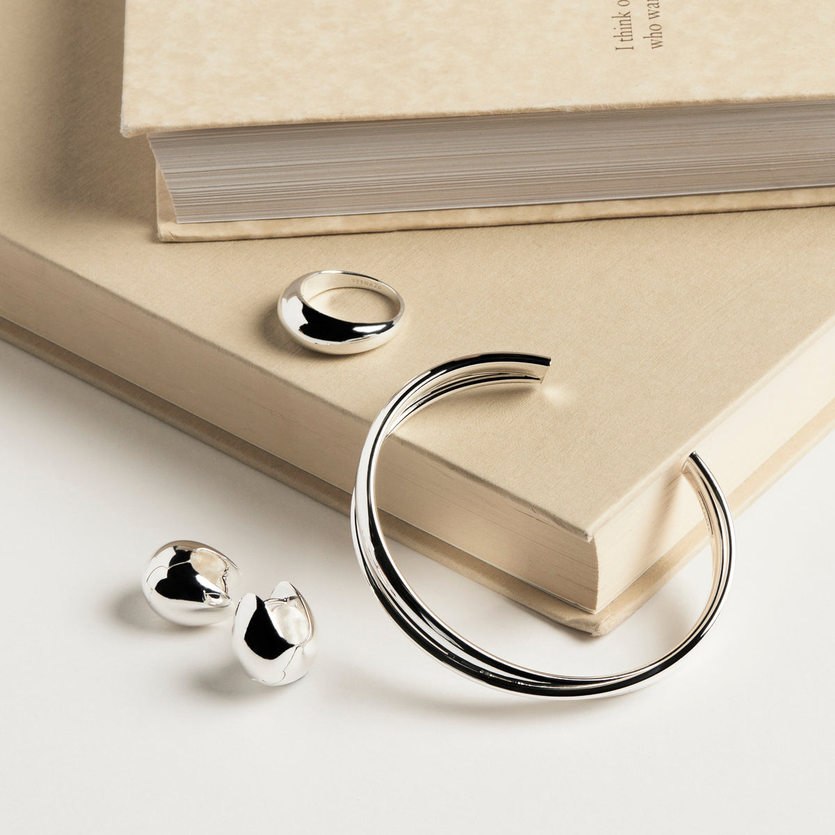 Mode Huggie Earring